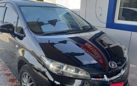 Toyota Wish II, 2011 год, 1 250 000 рублей, 1 фотография