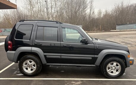 Jeep Liberty (North America) I, 2005 год, 780 000 рублей, 4 фотография