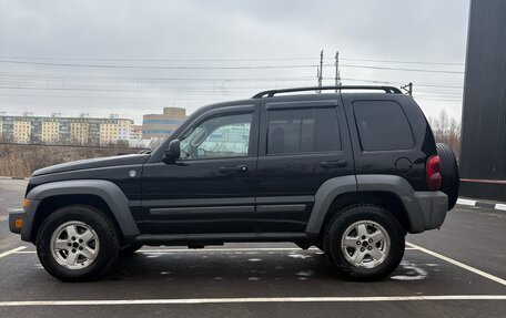 Jeep Liberty (North America) I, 2005 год, 780 000 рублей, 8 фотография