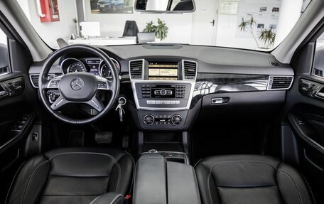 Mercedes-Benz M-Класс, 2012 год, 2 498 000 рублей, 31 фотография