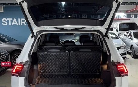 Volkswagen Tiguan II, 2020 год, 2 290 000 рублей, 4 фотография