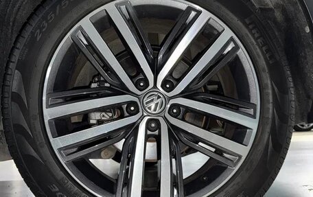 Volkswagen Tiguan II, 2020 год, 2 290 000 рублей, 20 фотография