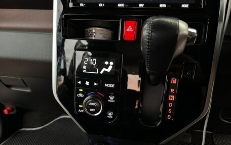 Toyota Roomy I, 2019 год, 1 150 000 рублей, 8 фотография