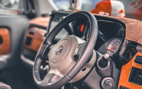 Nissan Cube II, 2003 год, 900 000 рублей, 8 фотография