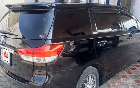 Toyota Wish II, 2011 год, 1 250 000 рублей, 2 фотография