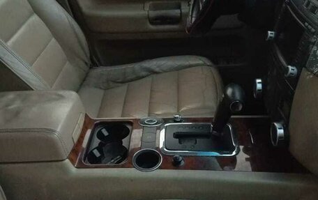 Volkswagen Touareg III, 2004 год, 500 000 рублей, 2 фотография