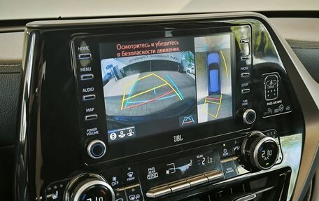 Toyota Highlander, 2020 год, 3 888 000 рублей, 15 фотография