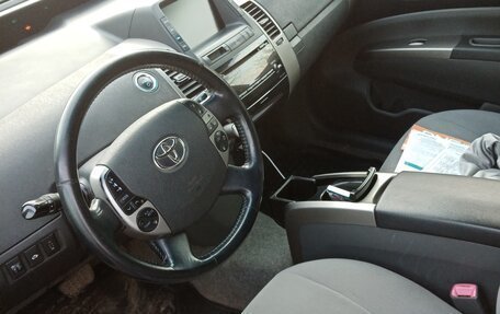 Toyota Prius, 2006 год, 680 000 рублей, 3 фотография