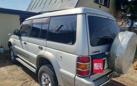 Mitsubishi Pajero III рестайлинг, 1994 год, 690 000 рублей, 9 фотография