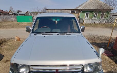 Mitsubishi Pajero III рестайлинг, 1994 год, 690 000 рублей, 14 фотография