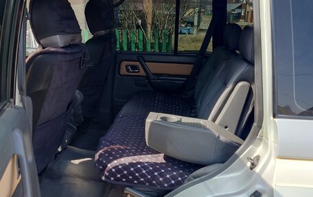 Mitsubishi Pajero III рестайлинг, 1994 год, 690 000 рублей, 23 фотография