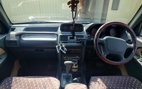 Mitsubishi Pajero III рестайлинг, 1994 год, 690 000 рублей, 34 фотография