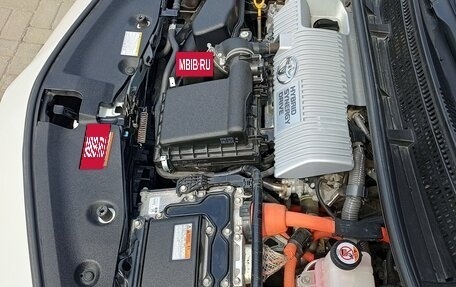 Toyota Prius Alpha I (ZVW40/41), 2020 год, 2 460 000 рублей, 27 фотография