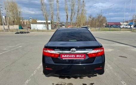 Toyota Camry, 2014 год, 1 850 000 рублей, 5 фотография