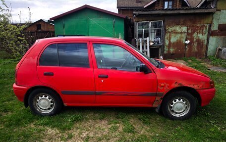Toyota Starlet, 1998 год, 280 000 рублей, 3 фотография