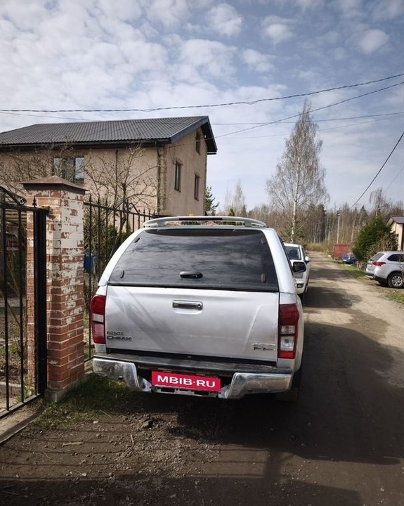 Isuzu D-Max, 2018 год, 1 990 000 рублей, 8 фотография