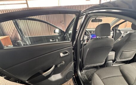 KIA Rio III рестайлинг, 2013 год, 1 050 000 рублей, 20 фотография