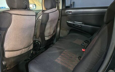 Toyota Wish II, 2005 год, 850 000 рублей, 4 фотография