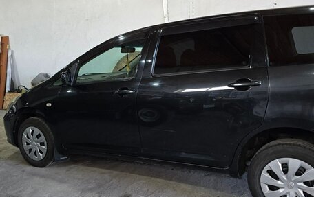 Toyota Wish II, 2005 год, 850 000 рублей, 8 фотография