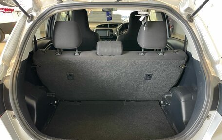 Toyota Vitz, 2019 год, 1 299 000 рублей, 19 фотография
