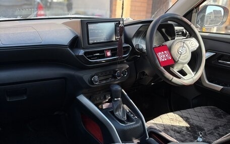 Daihatsu Rocky, 2020 год, 1 750 000 рублей, 19 фотография