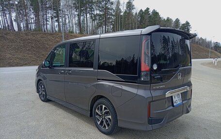 Honda Stepwgn IV, 2020 год, 2 480 000 рублей, 4 фотография