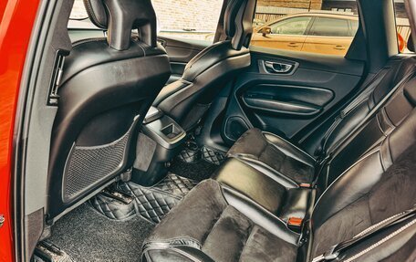 Volvo XC60 II, 2018 год, 3 900 000 рублей, 10 фотография