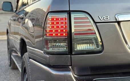 Toyota Land Cruiser 100 рестайлинг 2, 2003 год, 1 830 000 рублей, 6 фотография