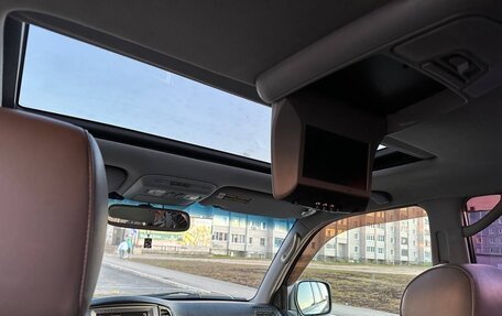 Toyota Land Cruiser 100 рестайлинг 2, 2003 год, 1 830 000 рублей, 15 фотография