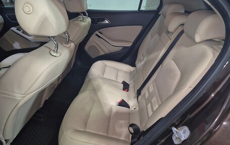 Mercedes-Benz GLA, 2014 год, 2 380 000 рублей, 14 фотография