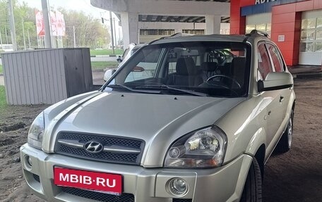 Hyundai Tucson III, 2007 год, 1 050 000 рублей, 1 фотография