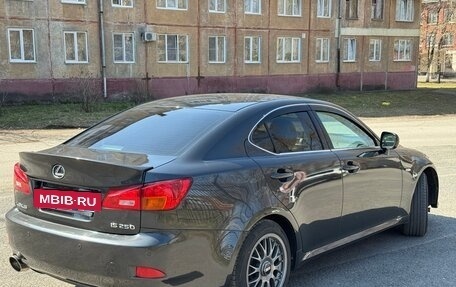 Lexus IS II рестайлинг 2, 2006 год, 1 510 000 рублей, 19 фотография