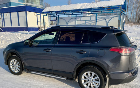 Toyota RAV4, 2016 год, 2 699 000 рублей, 4 фотография