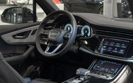 Audi Q7, 2024 год, 14 990 000 рублей, 24 фотография