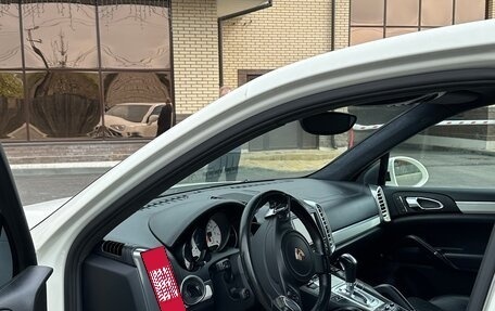Porsche Cayenne III, 2011 год, 3 450 000 рублей, 11 фотография