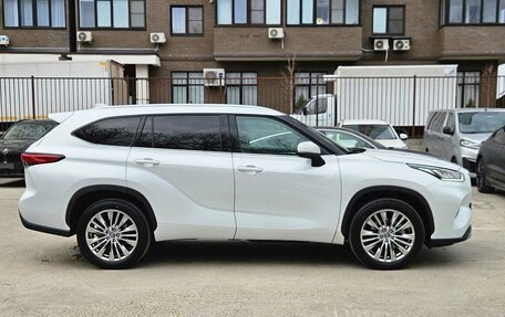 Toyota Highlander, 2025 год, 5 980 000 рублей, 5 фотография