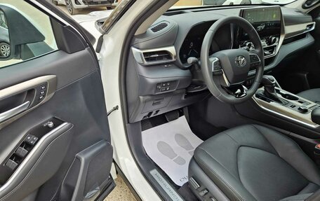 Toyota Highlander, 2025 год, 5 980 000 рублей, 11 фотография