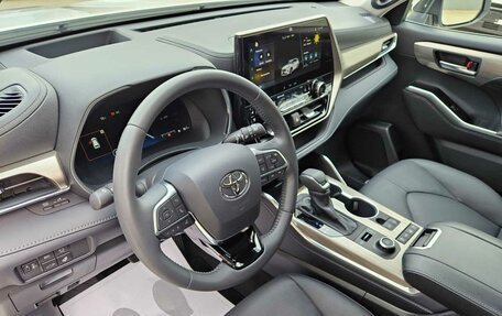 Toyota Highlander, 2025 год, 5 980 000 рублей, 13 фотография