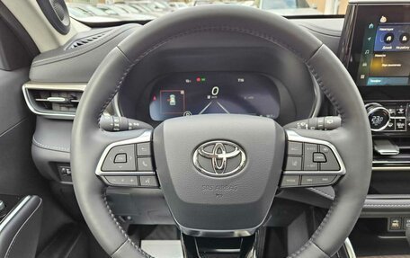 Toyota Highlander, 2025 год, 5 980 000 рублей, 20 фотография