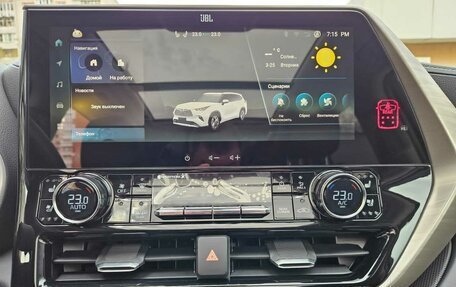 Toyota Highlander, 2025 год, 5 980 000 рублей, 24 фотография