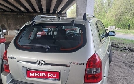 Hyundai Tucson III, 2007 год, 1 050 000 рублей, 3 фотография