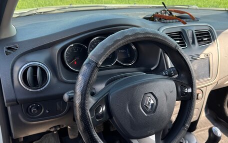 Renault Sandero II рестайлинг, 2014 год, 810 000 рублей, 3 фотография