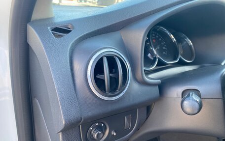 Renault Sandero II рестайлинг, 2014 год, 810 000 рублей, 19 фотография