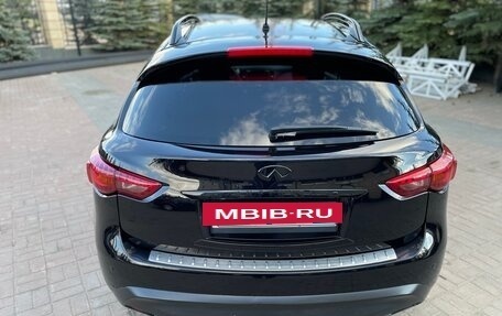 Infiniti FX II, 2012 год, 2 250 000 рублей, 11 фотография