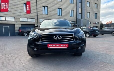 Infiniti FX II, 2012 год, 2 250 000 рублей, 3 фотография