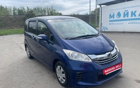 Honda Freed I, 2014 год, 1 400 000 рублей, 3 фотография