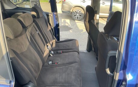 Honda Freed I, 2014 год, 1 400 000 рублей, 16 фотография
