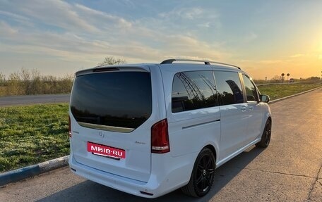 Mercedes-Benz V-Класс, 2021 год, 8 600 000 рублей, 4 фотография