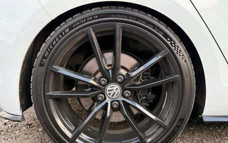 Volkswagen Golf R VII, 2019 год, 3 300 000 рублей, 7 фотография