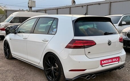 Volkswagen Golf R VII, 2019 год, 3 300 000 рублей, 5 фотография